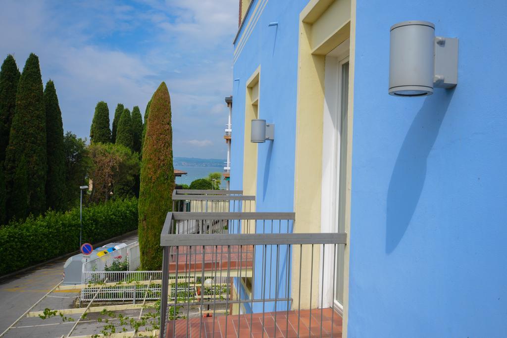 Hi - Lakeview Pool Hotel Sirmione