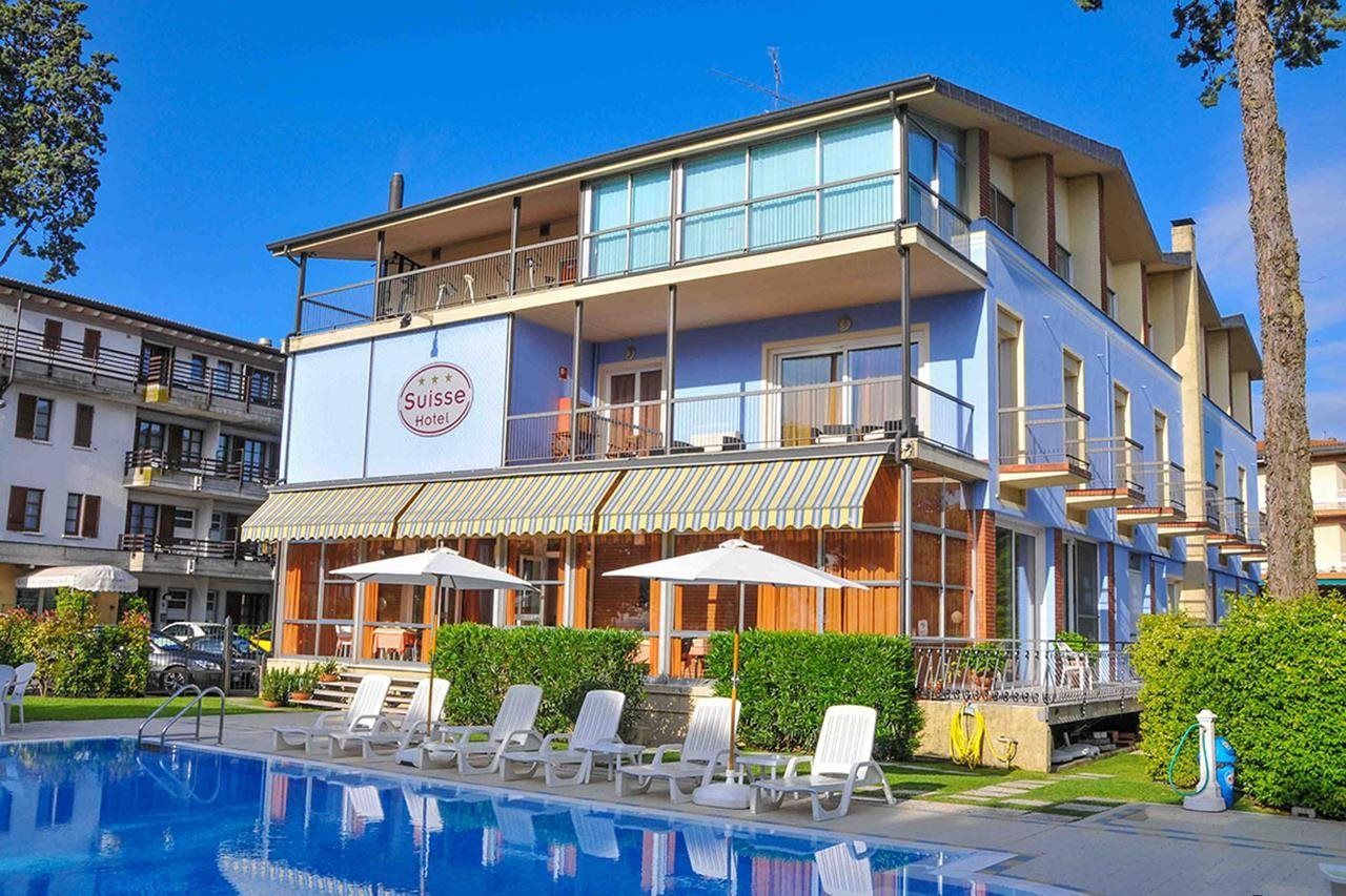 Hi - Lakeview Pool Hotel